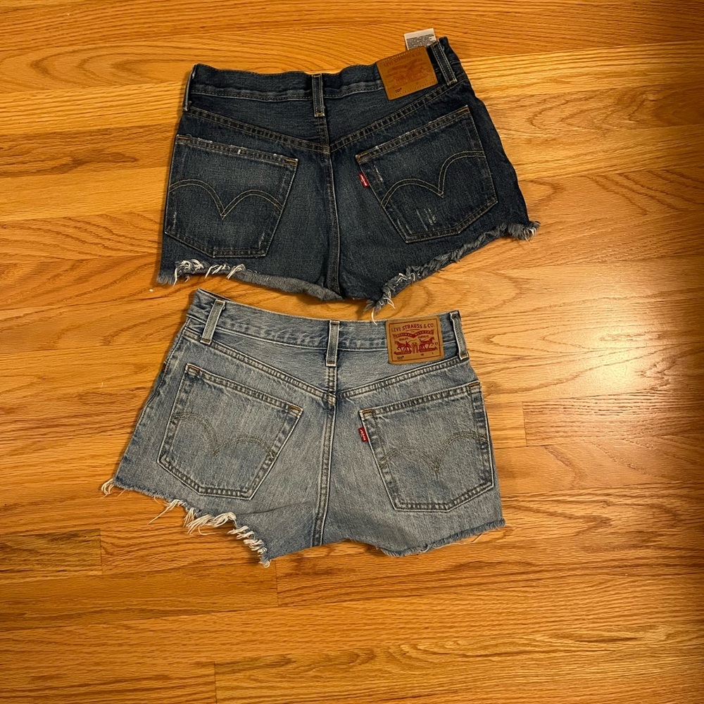 Bundle Levi's 501 Dark and Light Blue Jean Shorts - Picture 9 of 16